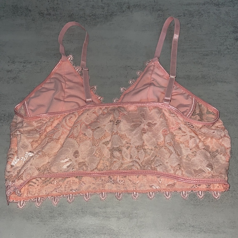 SHEIN Baby Pink Guipure Lace Crop Cami Top - Picture 6 of 8